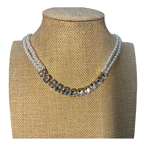 Laundry by Shelli Segal imitation pearl necklace with rhinestones NWT - Picture 2 of 2